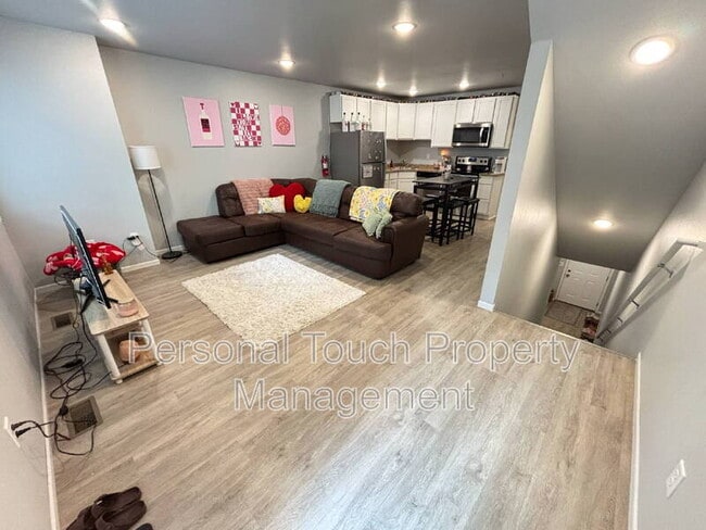 property at 808 7th Ave S