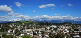 4760 Templeton St, Unit 3312 in Los Angeles, CA - Building Photo