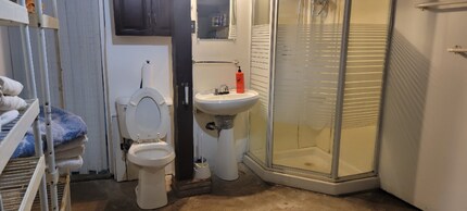 7330 S Yates Blvd in Chicago, IL - Building Photo - Building Photo