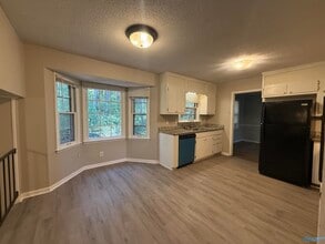 723 Versailles Dr SE in Huntsville, AL - Building Photo - Building Photo