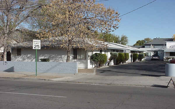 1508-1520 Locust St in Reno, NV - Foto de edificio - Building Photo