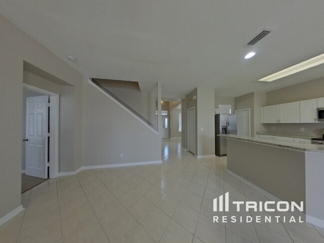 8306 Moccasin Trail Dr in Riverview, FL - Building Photo - Building Photo
