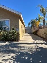 6718 Simpson Ave in Los Angeles, CA - Building Photo - Building Photo