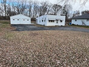 1641 Jericho Rd in Aurora, IL - Building Photo - Building Photo