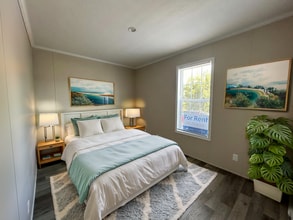 11420 Oakgrove Dr in Fenton, MI - Building Photo - Building Photo