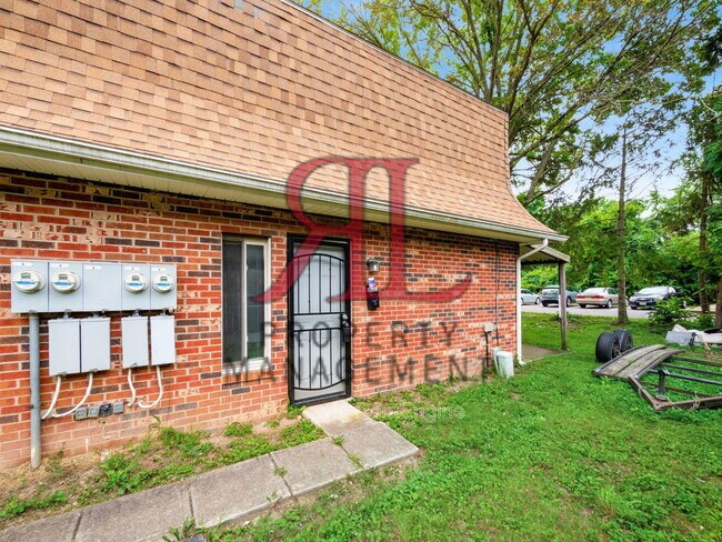 4923 Myers Rd in Columbus, OH - Building Photo - Building Photo