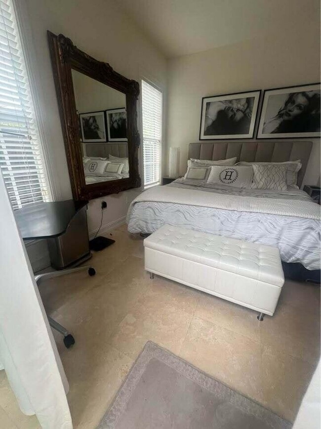 property at 505 SW 16th Ct