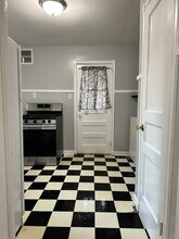 2551-2547 Olive St in Baton Rouge, LA - Foto de edificio - Building Photo