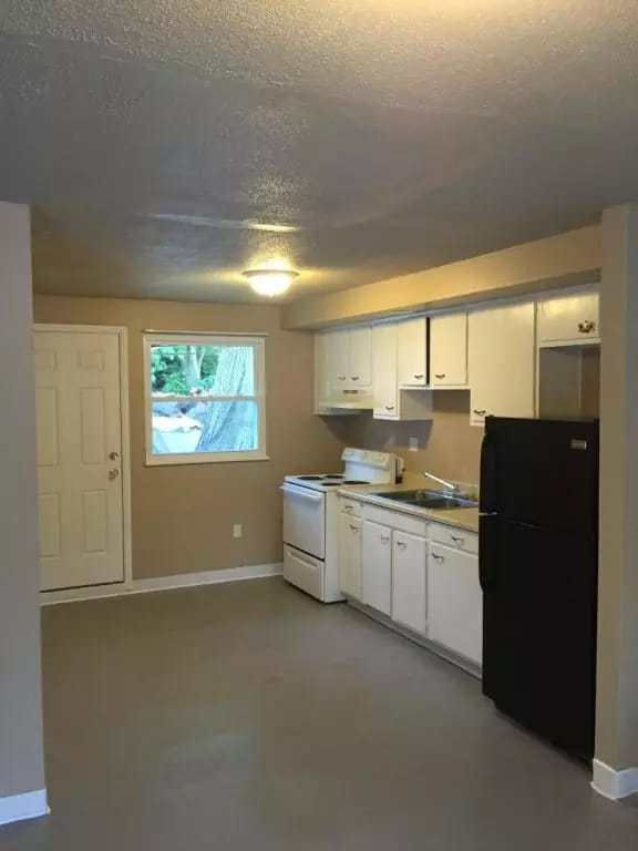 property at 1829 Miami Ave