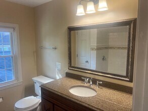 645 Hi View Ct in Elm Grove, WI - Building Photo - Building Photo