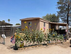 1716 W Hegel Ln in Tucson, AZ - Building Photo - Building Photo