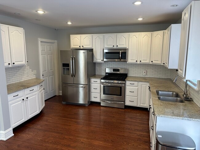 4020 Elsmere Ave in Norwood, OH - Building Photo - Building Photo