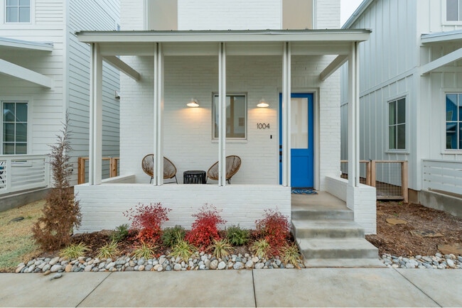 1004 Hangar Dr in Oklahoma City, OK - Building Photo - Building Photo