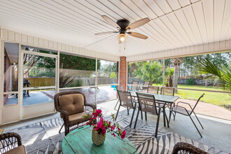 7453 Brevard St in Navarre, FL - Building Photo - Building Photo