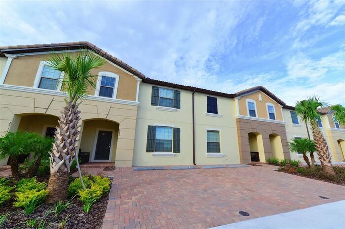 8907 Geneve Ct in Kissimmee, FL - Building Photo