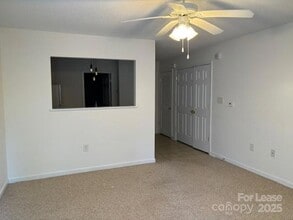 113 Steam Engine Dr, Unit 106 in Mooresville, NC - Building Photo - Building Photo
