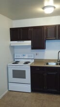 6820 Western Pl, Unit 4 in Colorado Springs, CO - Building Photo - Building Photo