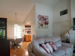 1522 Fujiko Dr in San Jose, CA - Building Photo - Building Photo