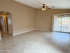 3838 E Derringer Way in Gilbert, AZ - Building Photo - Building Photo