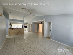 1306 SW 13th Terrace in Cape Coral, FL - Building Photo - Building Photo