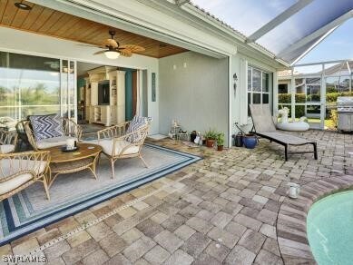 8693 Querce Ct in Naples, FL - Foto de edificio