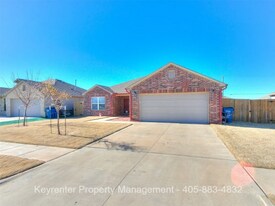 1636 Eighty-Niner Ter in El Reno, OK - Building Photo