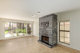 10960 E Gary Rd in Scottsdale, AZ - Building Photo - Building Photo