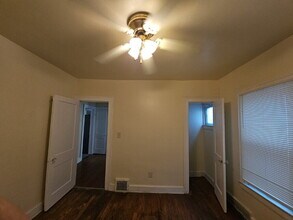 1547 Hillcrest Rd in East Cleveland, OH - Building Photo - Building Photo