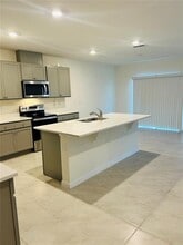 1225 Lilac Ln in Winter Haven, FL - Building Photo - Building Photo