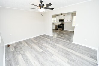 461 SR 96 in Bonaire, GA - Building Photo - Building Photo