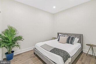 150 S Independence Mall W-Unit -909 in Philadelphia, PA - Building Photo - Building Photo