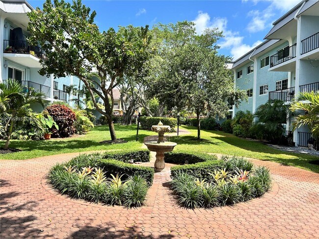 3004 NE 5th Terrace in Fort Lauderdale, FL - Building Photo - Building Photo
