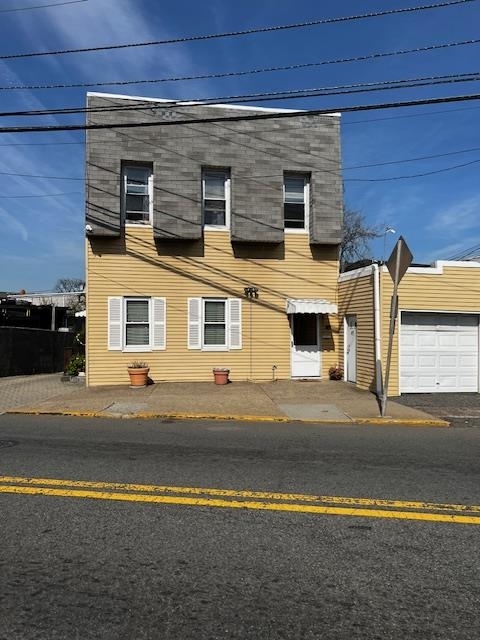 417 Fairview Ave in Fairview, NJ - Building Photo - Building Photo