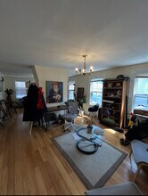 4 Saint Mary Rd in Cambridge, MA - Foto de edificio - Building Photo