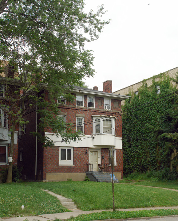 410 N Neville St in Pittsburgh, PA - Foto de edificio