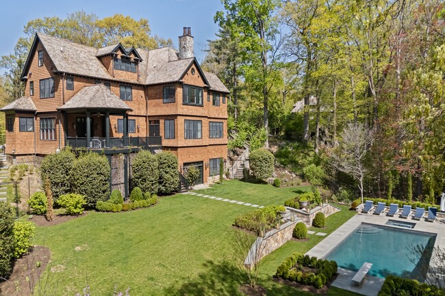 property at 59 Cat Rock Rd