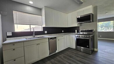68520 Hermosillo Rd in Cathedral City, CA - Building Photo - Building Photo