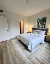 3033-3033 NW 15th St in Miami, FL - Building Photo - Building Photo