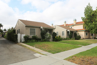 440-442 W Stocker St in Glendale, CA - Foto de edificio - Building Photo