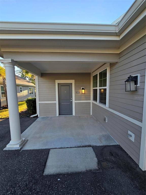 8250 Astoria Cir in Bradenton, FL - Building Photo - Building Photo