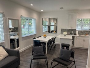 4034 NW 23rd Ave in Miami, FL - Building Photo - Building Photo
