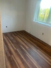 1239 Golden Heart Dr in Fairbanks, AK - Building Photo - Building Photo