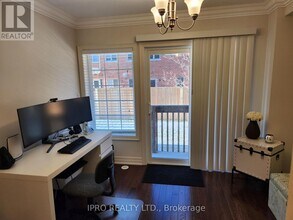 1137-1137 Haig Blvd in Mississauga, ON - Building Photo - Building Photo