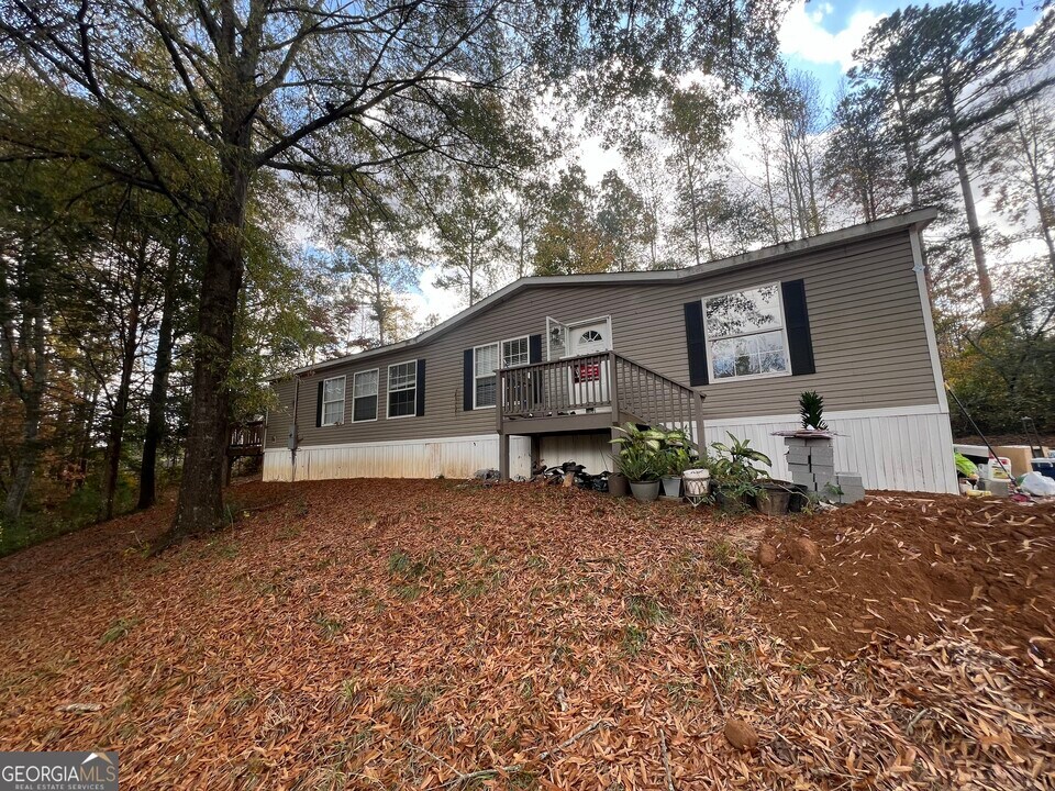 71 Pine Ln in Dawsonville, GA - Building Photo