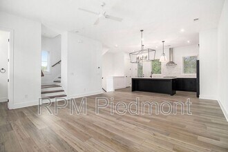 205 Firefly Cir in Alpharetta, GA - Building Photo - Building Photo