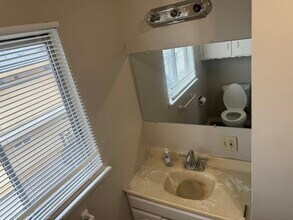 2227 W Beverly Blvd, Unit 2227 in Montebello, CA - Foto de edificio - Building Photo