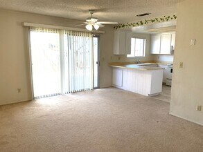 7733 Las Lilas Ct in Citrus Heights, CA - Building Photo - Building Photo