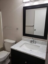 1149 W South Park Ave in Oshkosh, WI - Foto de edificio - Building Photo