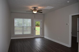 554 Hardy Pt in North Augusta, SC - Building Photo - Building Photo