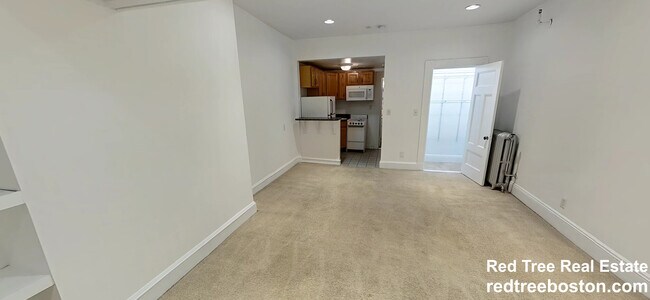 379 Commonwealth Ave in Boston, MA - Building Photo - Building Photo